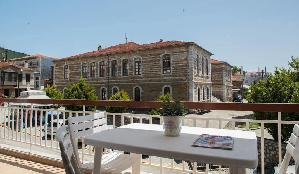 Michalis Apartments Polýgyros Zewnętrze zdjęcie