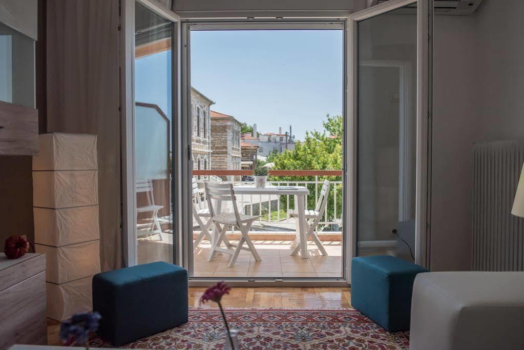Michalis Apartments Polýgyros Zewnętrze zdjęcie