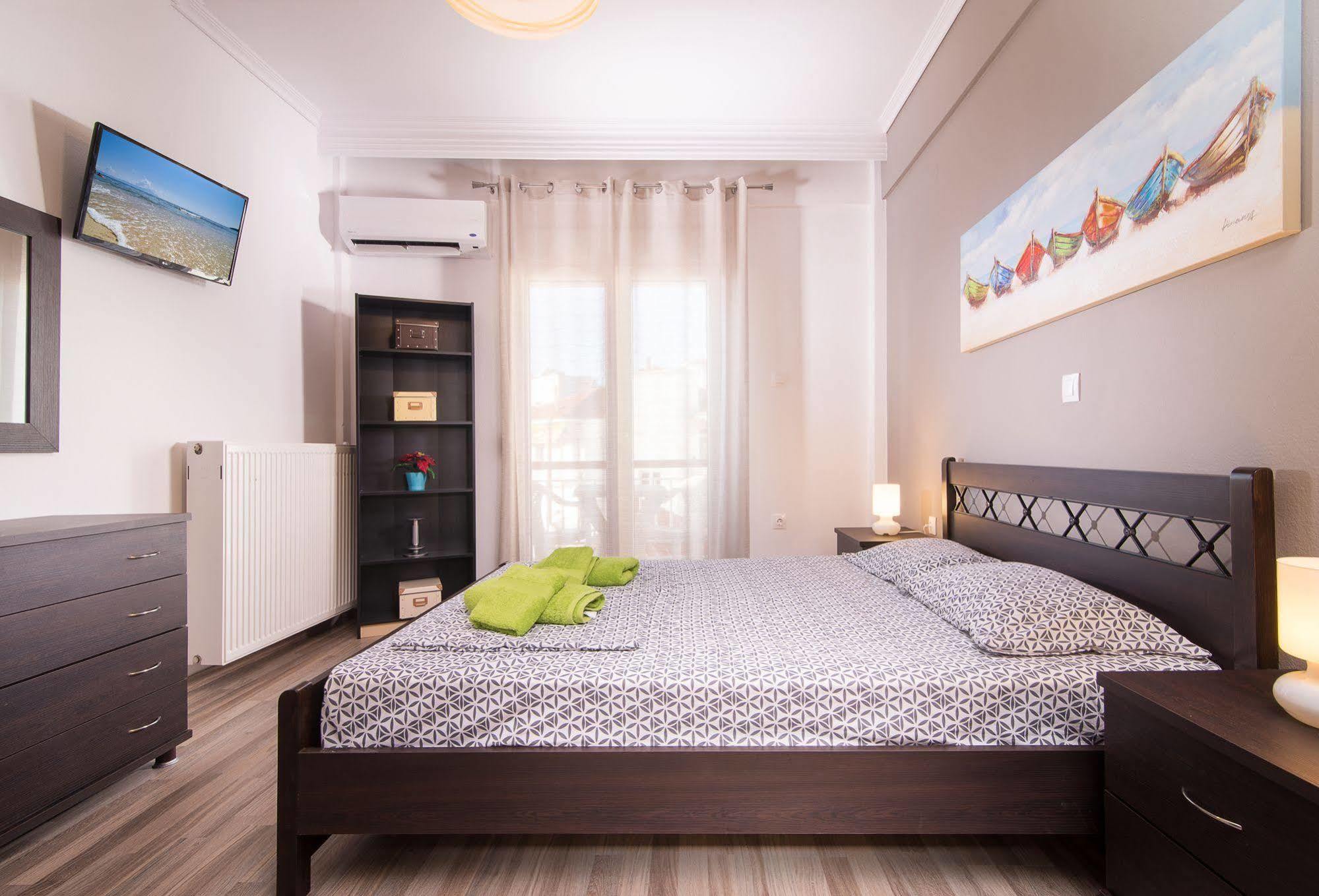 Michalis Apartments Polýgyros Zewnętrze zdjęcie