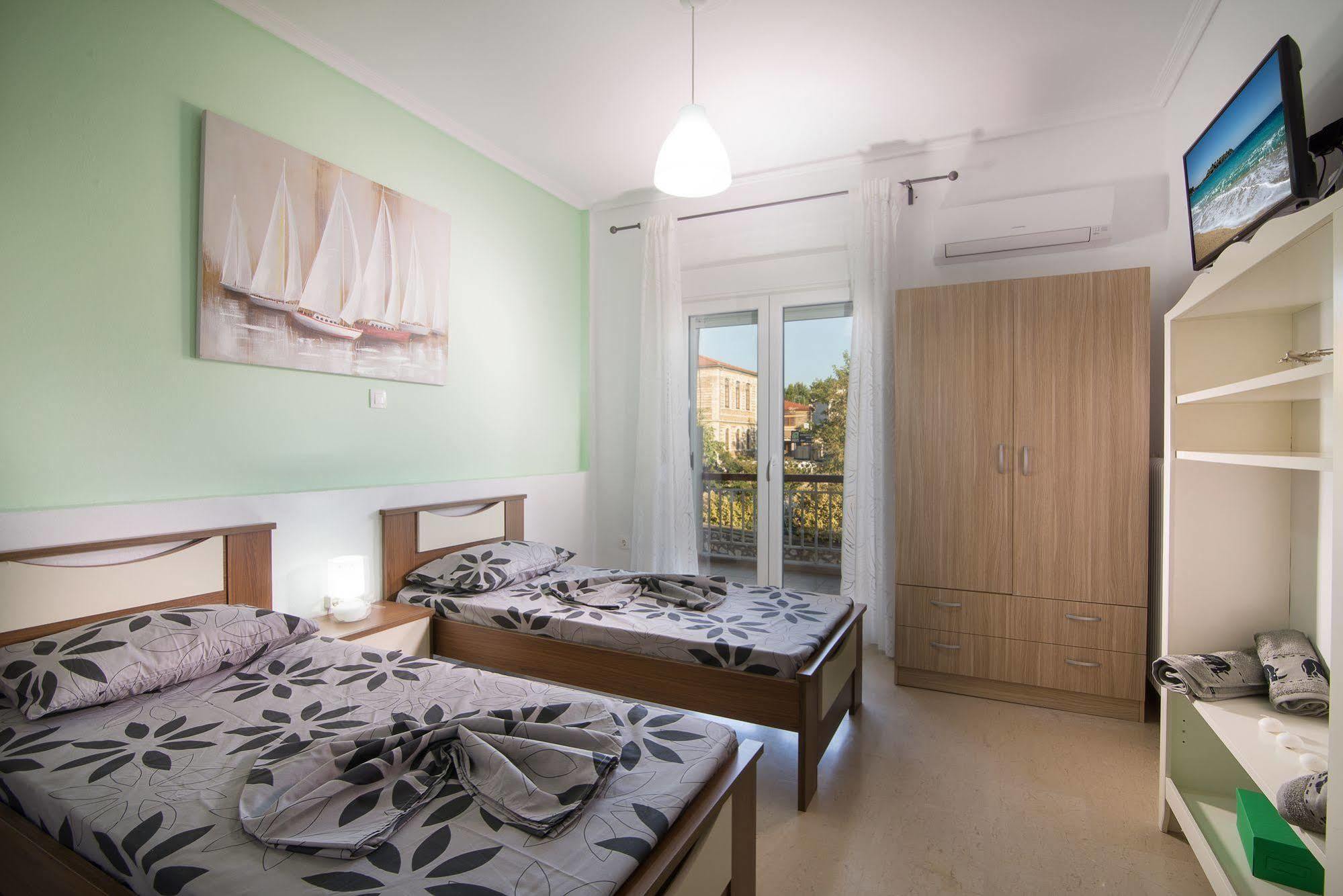 Michalis Apartments Polýgyros Zewnętrze zdjęcie