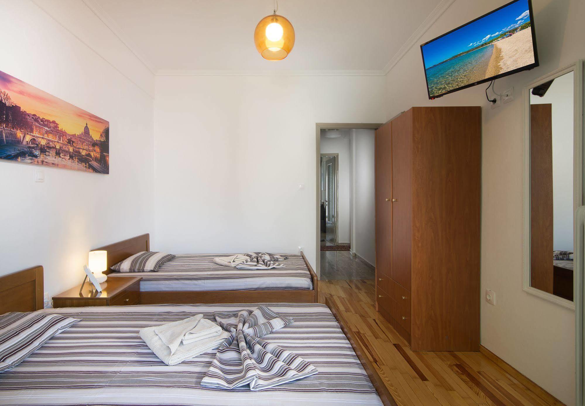 Michalis Apartments Polýgyros Zewnętrze zdjęcie