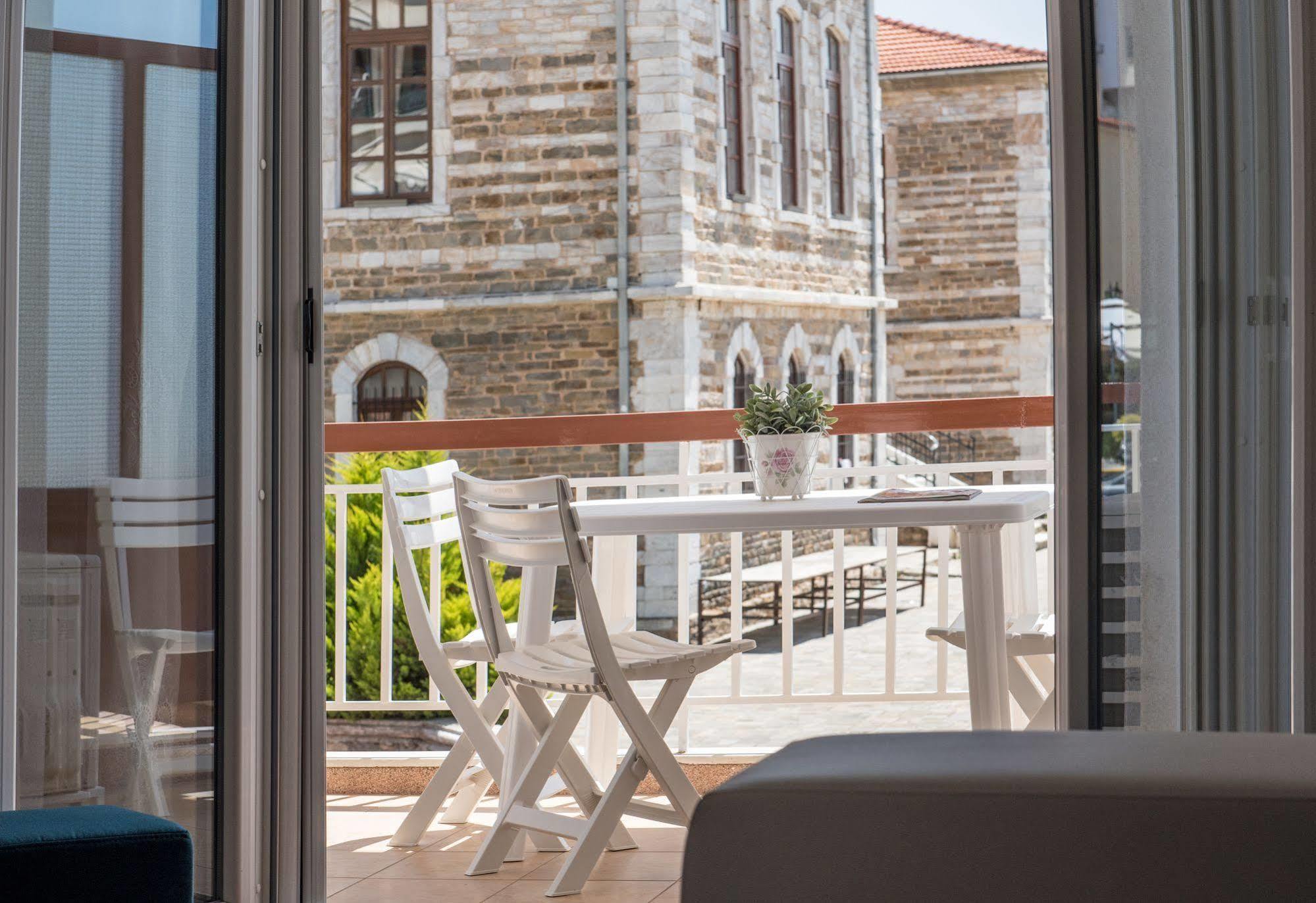 Michalis Apartments Polýgyros Zewnętrze zdjęcie
